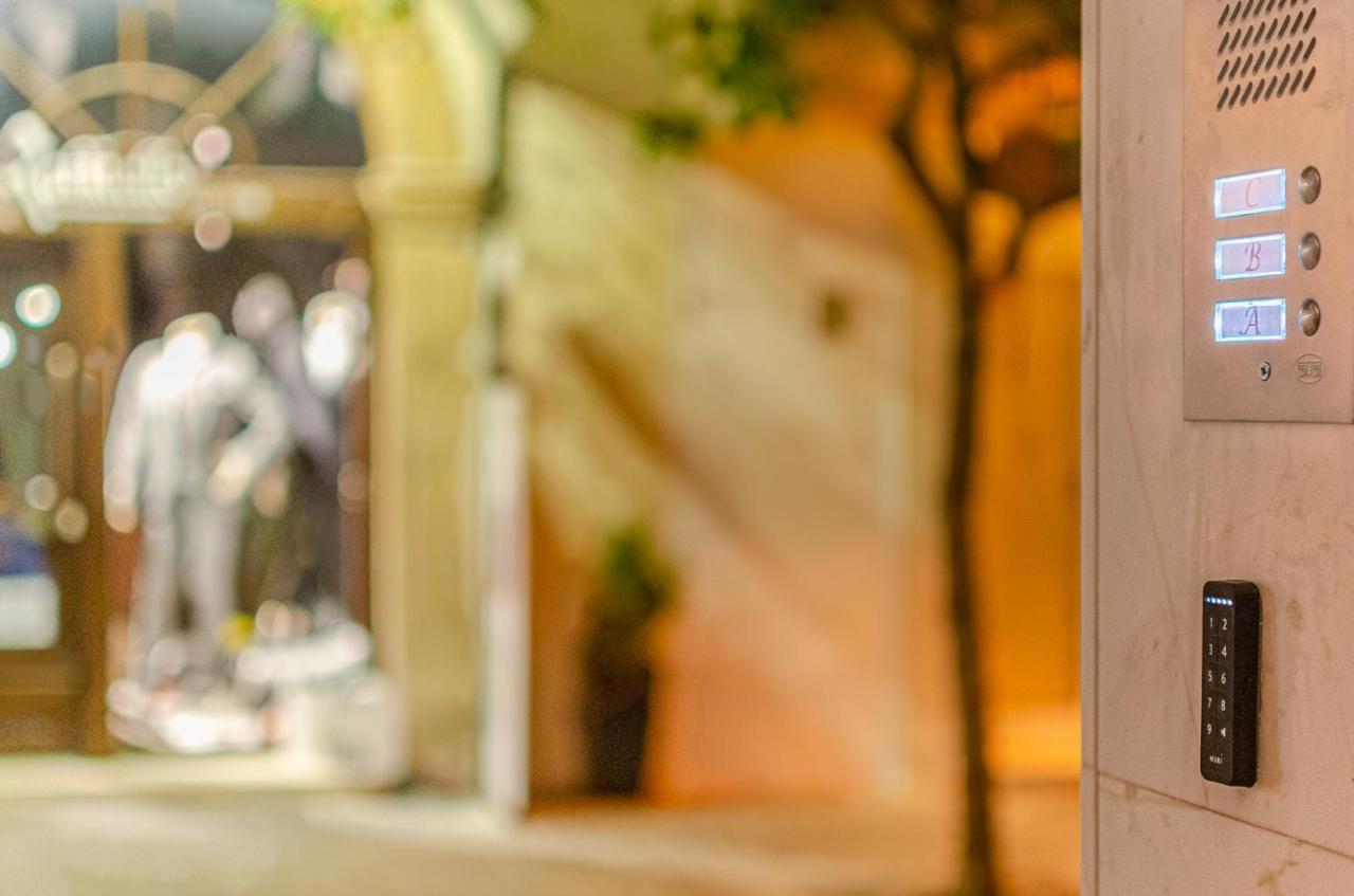 Chandakos 8 Design Apts Heraklion (Crete)